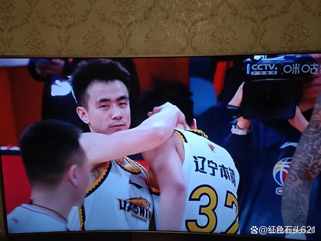 关于湖北男篮凭借实力,客场成功战胜对手的信息 关于湖北男篮凭借实力,客场成功战胜对手的信息