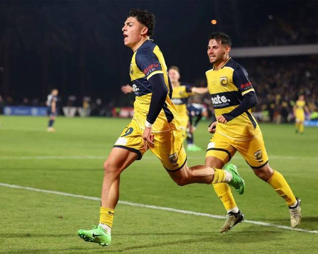 米兰体育下载-悉尼FC队士气高涨，备战亚冠正名赛的简单介绍