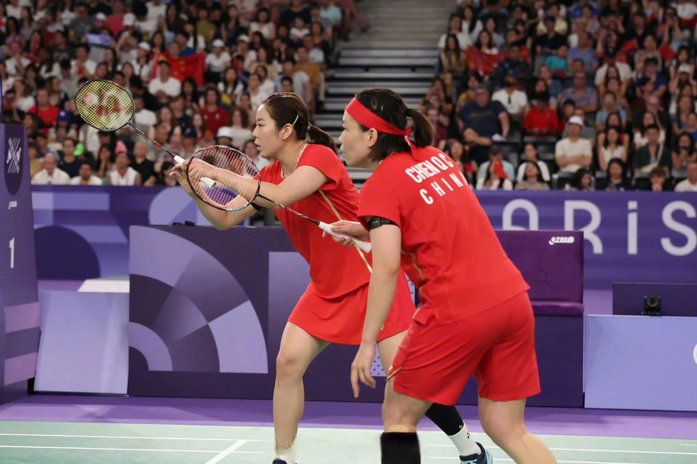 羽毛球女团体决赛现场热闹不断的简单介绍