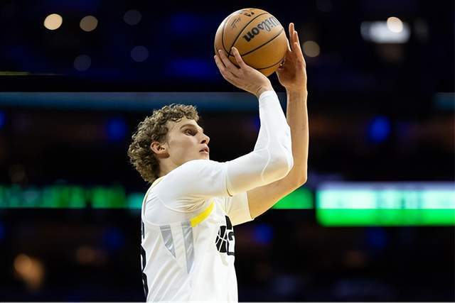 马刺翻盘湖人B队，约基奇绝境逆转的简单介绍